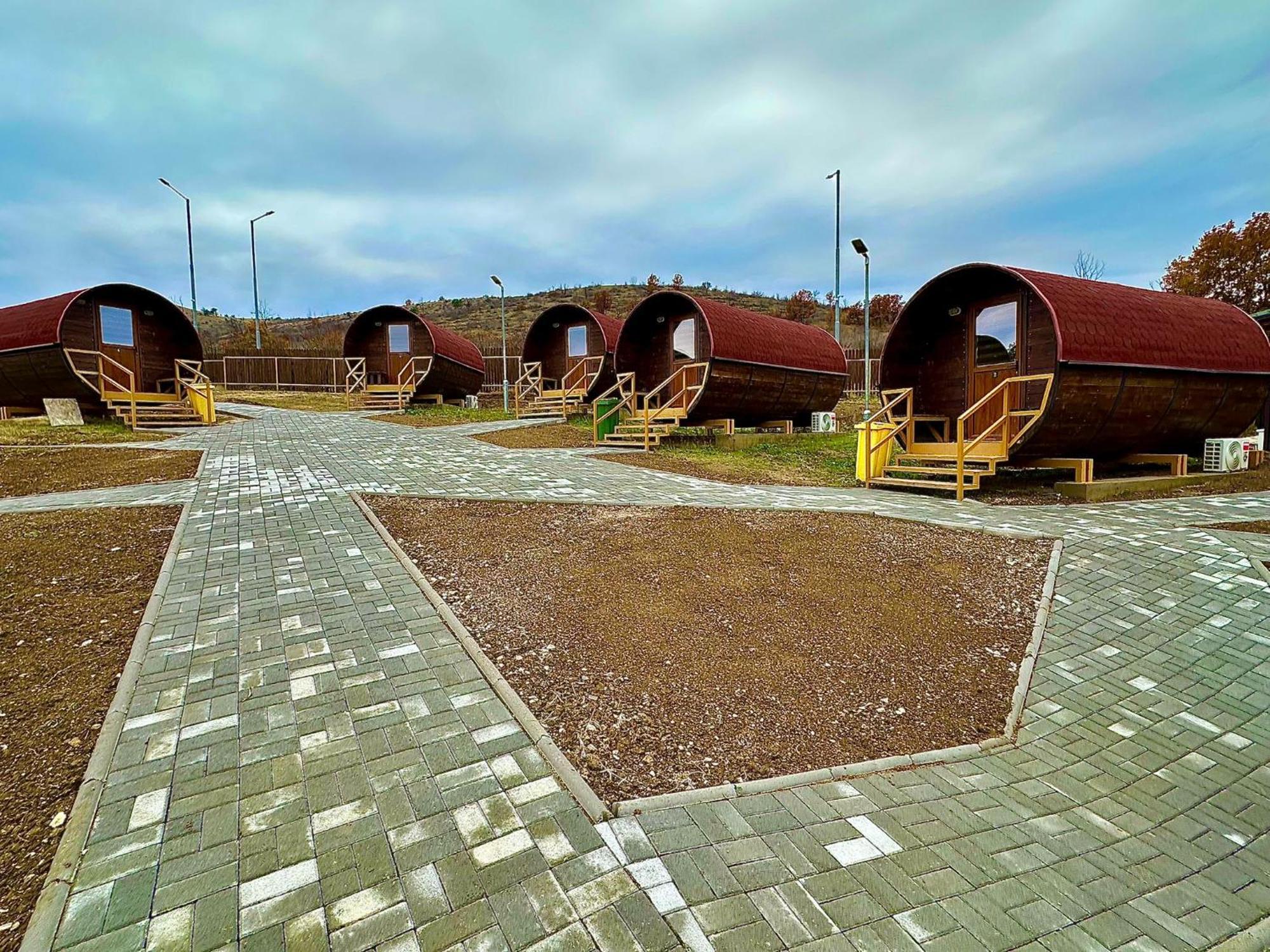 Eco Camp Lake Mladost ヴェレス エクステリア 写真